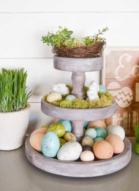 Tiered Bird Nest Centerpiece. DIY Easter Centrepiece