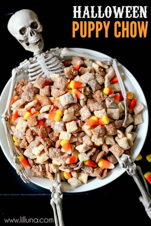 Halloween Puppy Chow at Lil Luna
