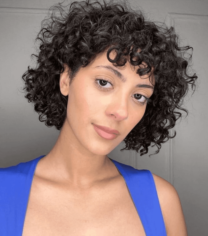 Effortlessly Chic Curly Bob