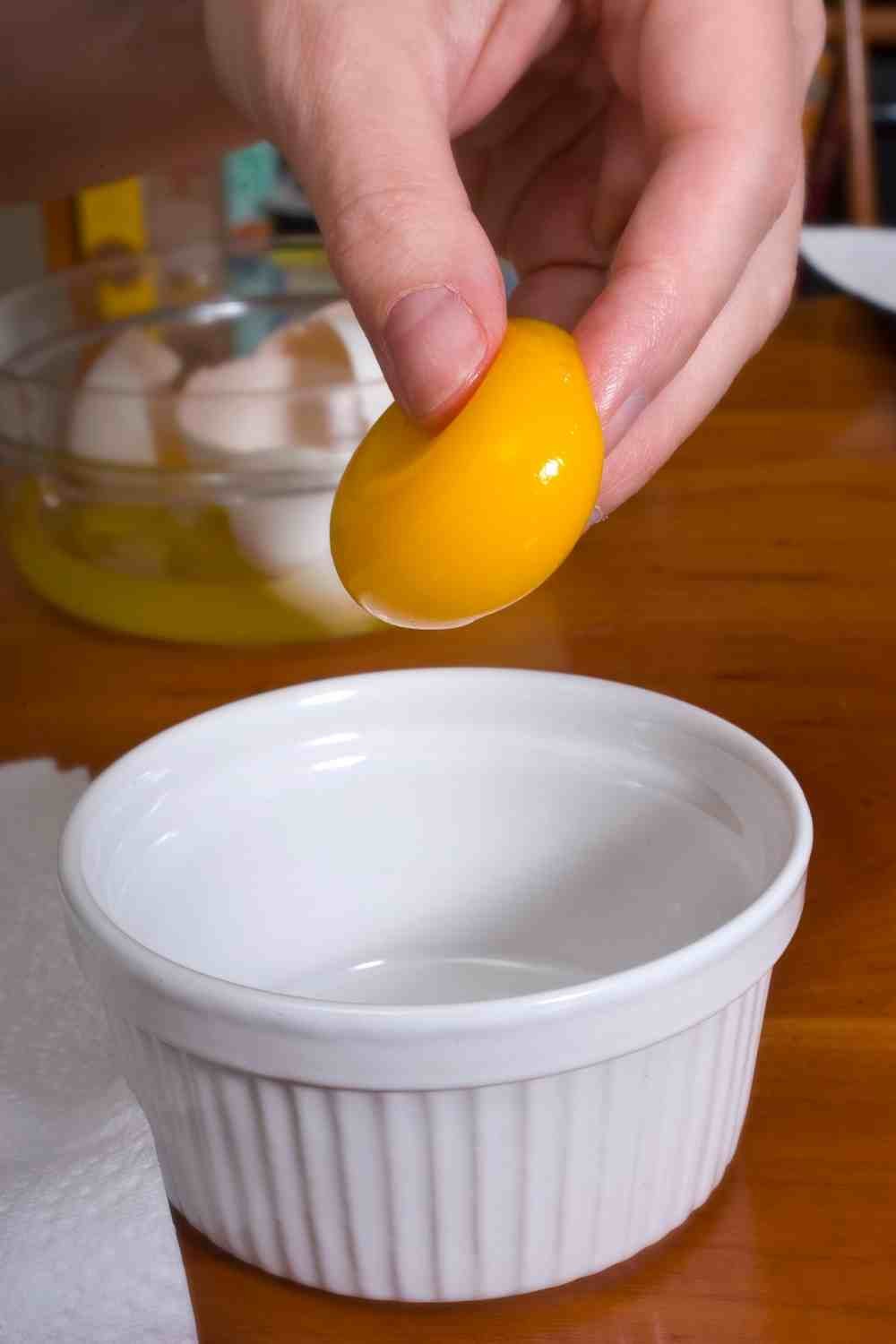 Egg Yolks Cause High Cholesterol