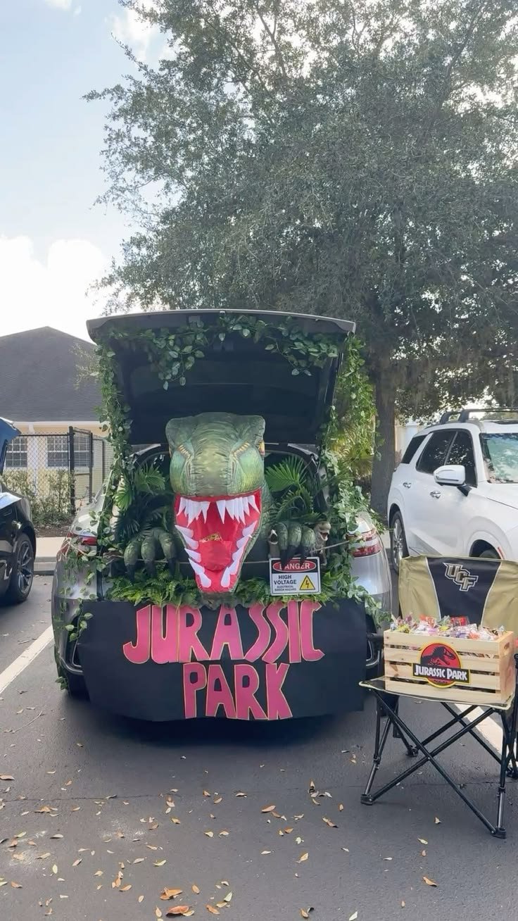 Jurassic park trunk o treat