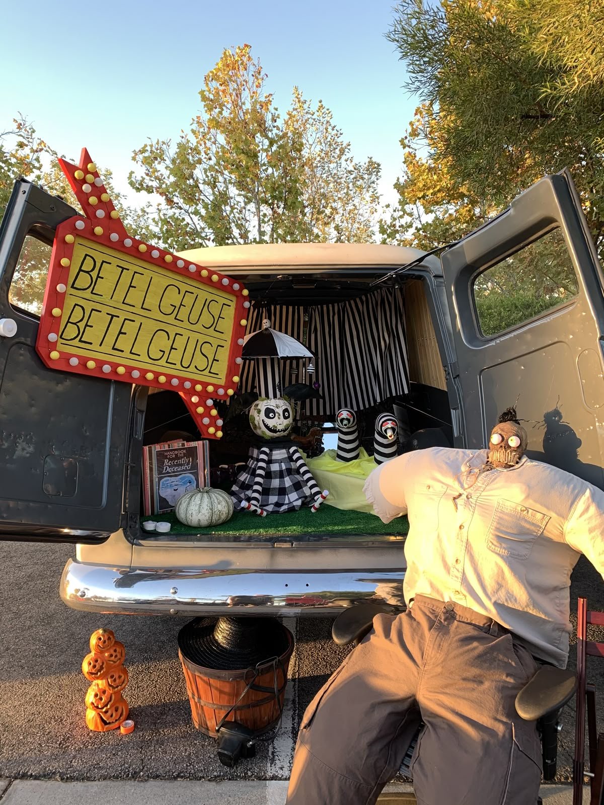 Trunk or treat