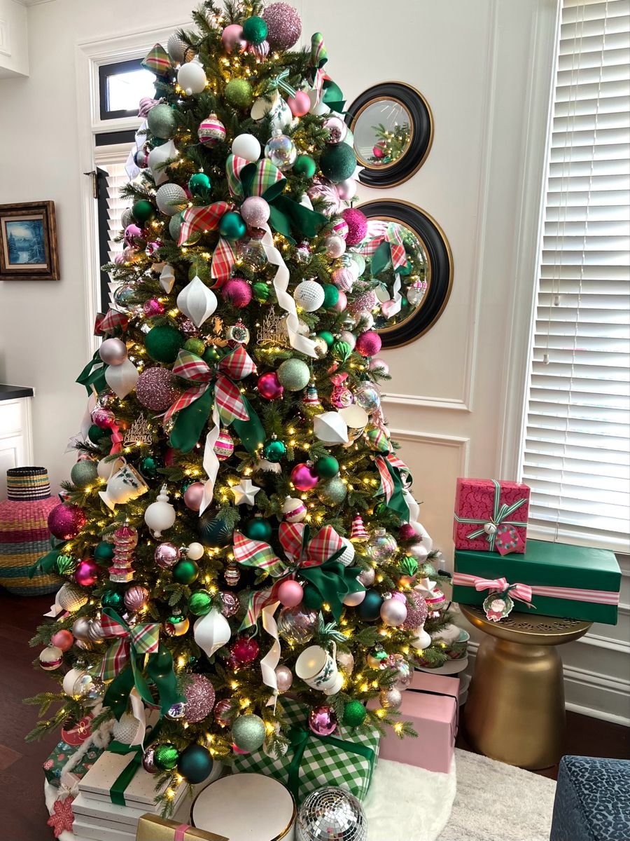 A Pink & Green Christmas