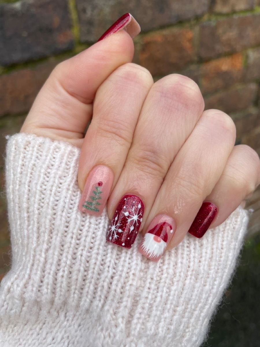 Christmas nails - gonk, snowflake, Chrismas tree