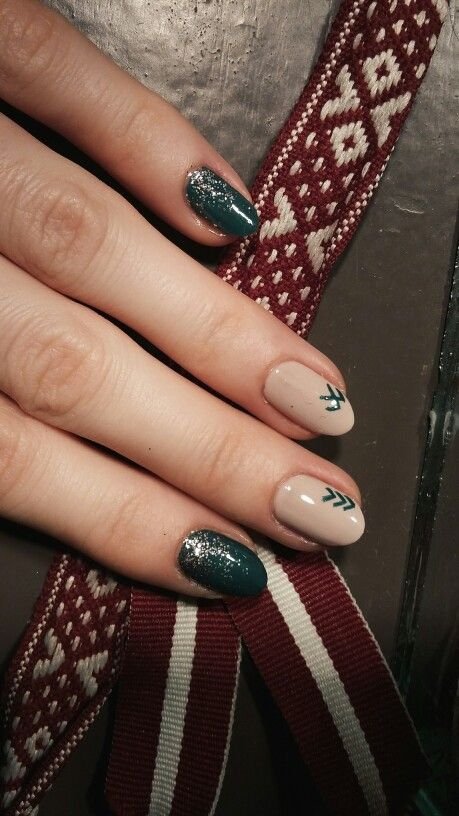 Latvian nails
