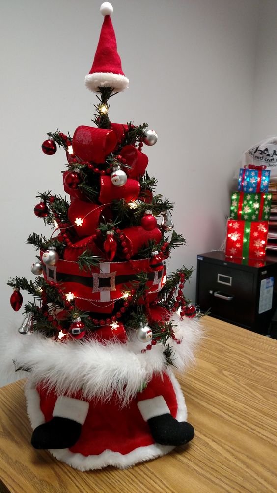 Mini Tree Santa