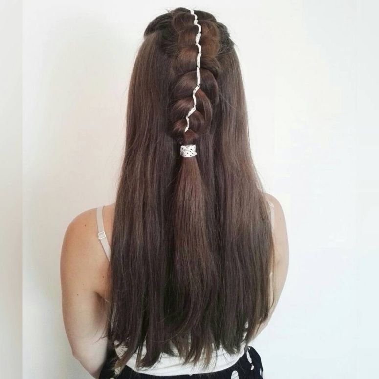 Ideal option for those who love polka dot prints