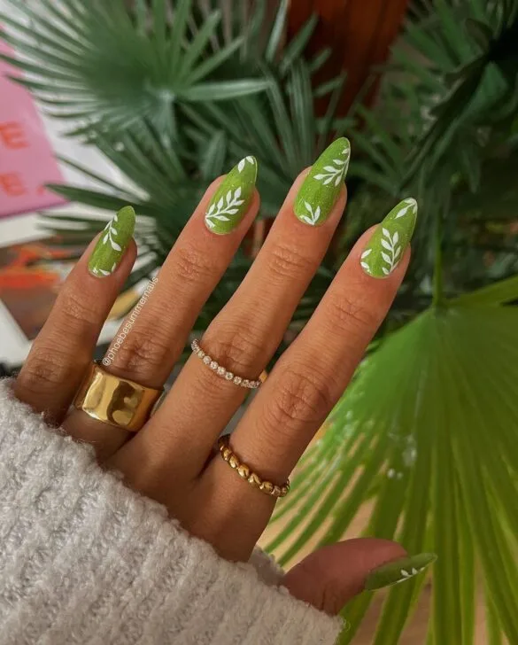 Vibrant Green Botanical Nails