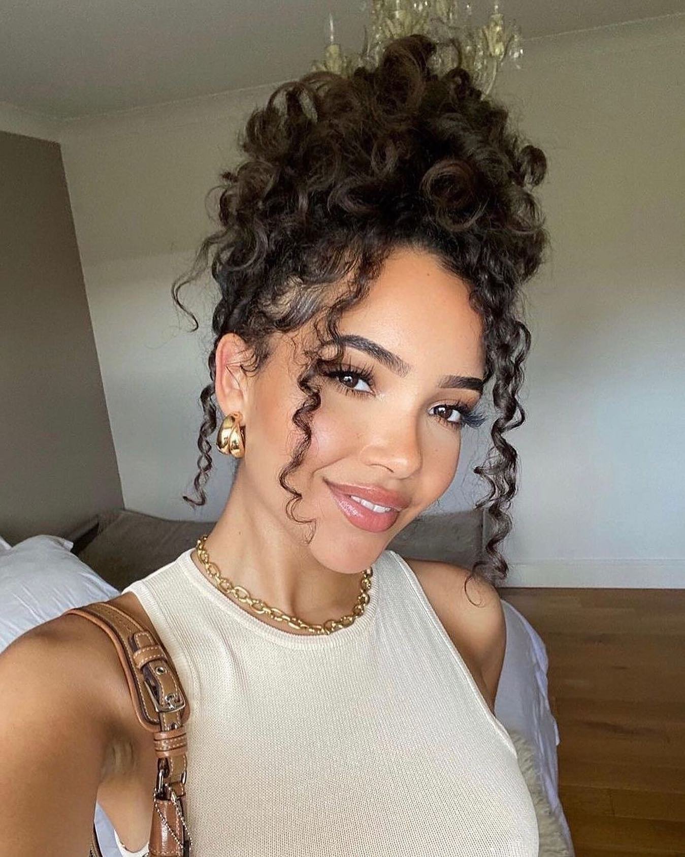 Curly Chic