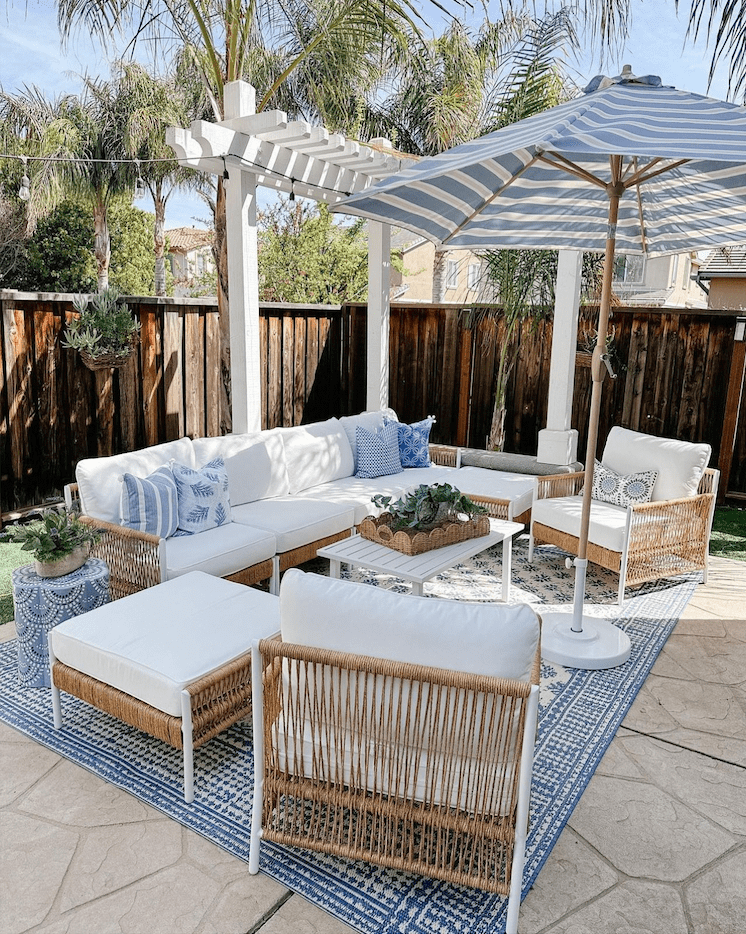Consider a Coastal Vibe