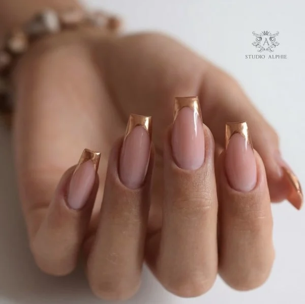 Gold Tips Fall Nails