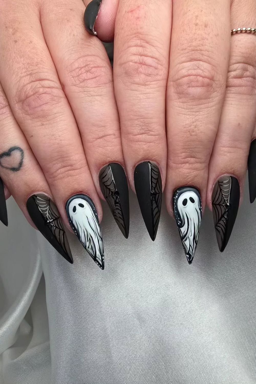 Matte Ghost Web Tips