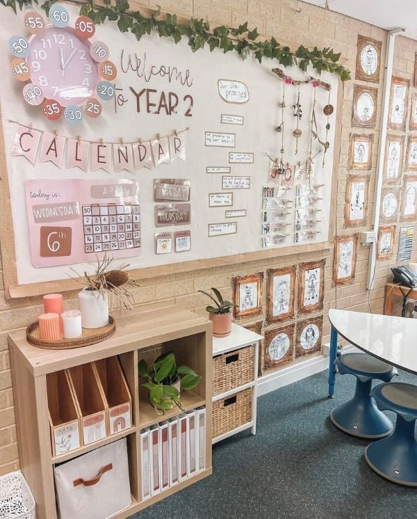 Natural Classroom Decor