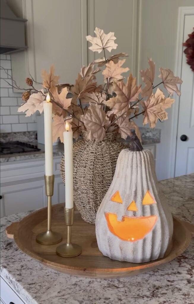 Neutral Scheme Centerpiece