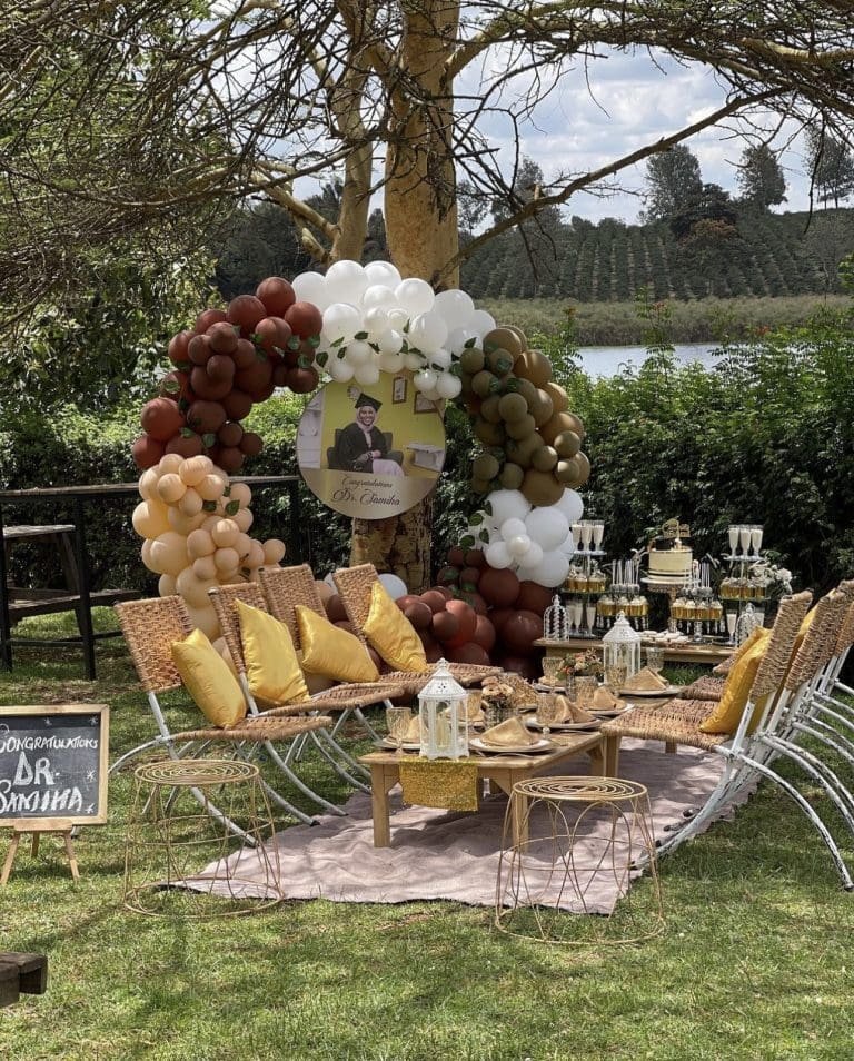 Plan a Glam Picnic Party