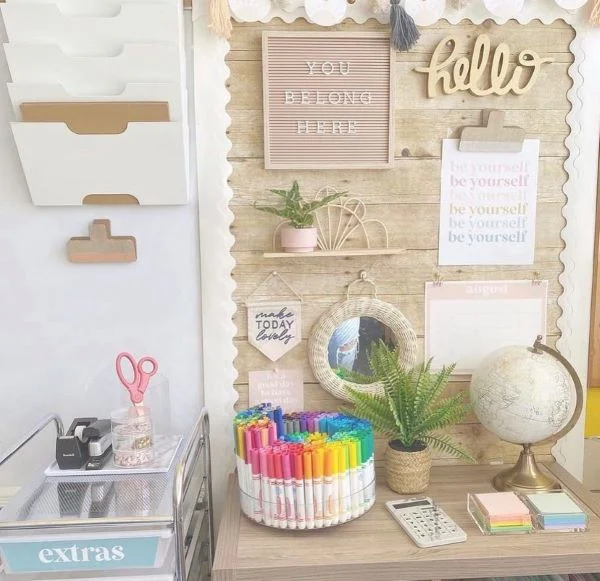 Pretty Decor and Organization
