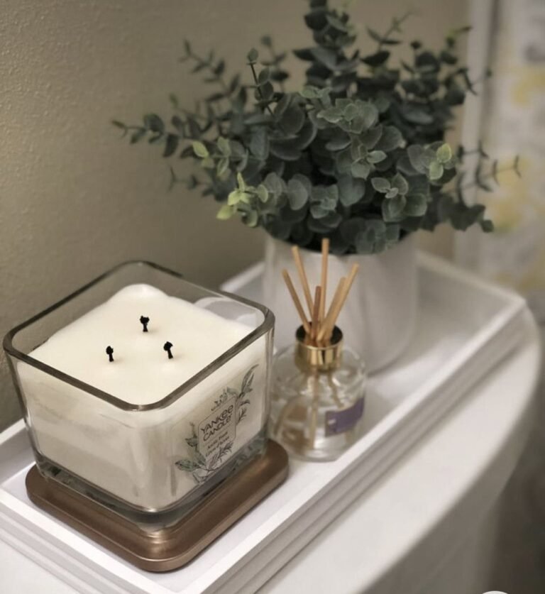Scented Candle and Diffuser