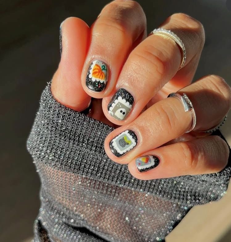 Short Halloween Stamp Nails