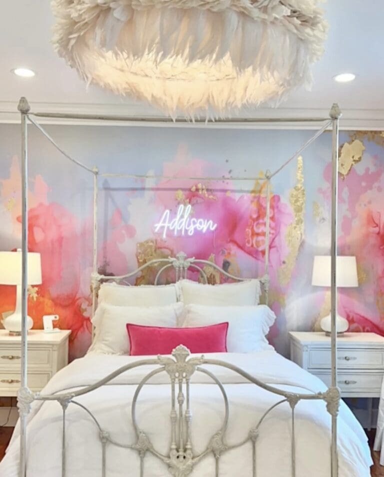 Use Feminine Colors