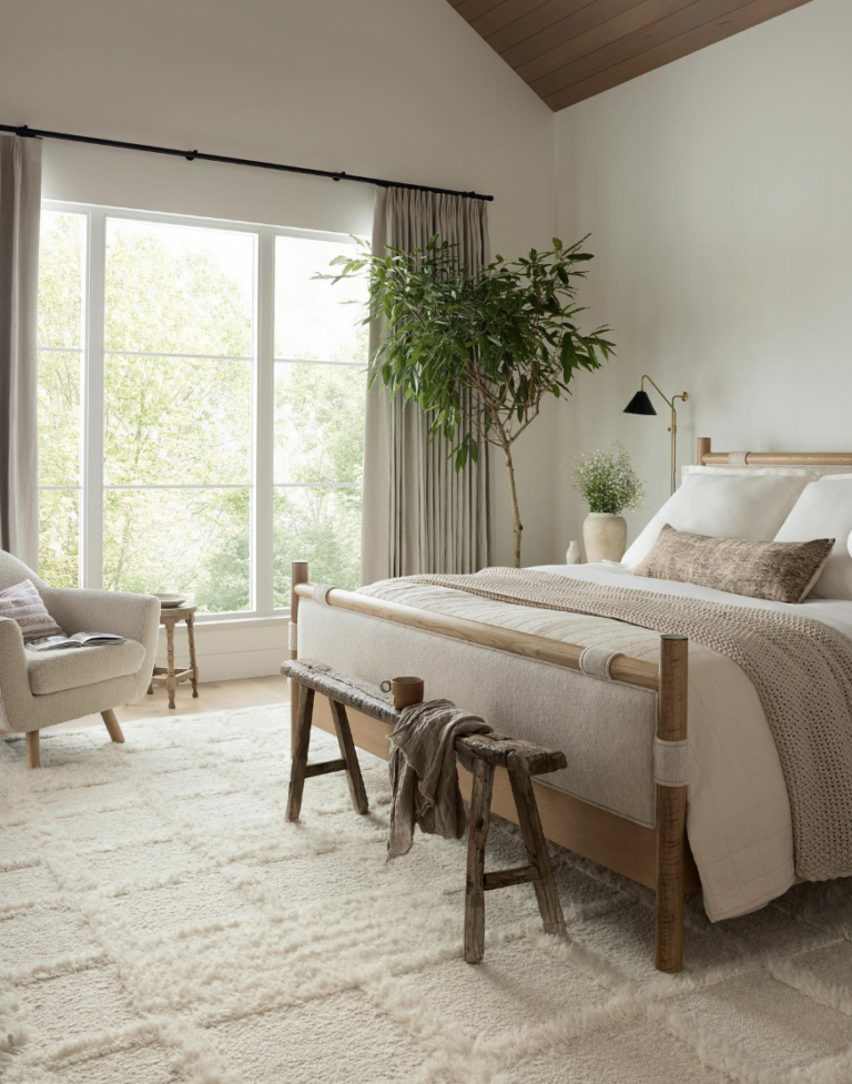 White Bedroom Carpet And Bedding