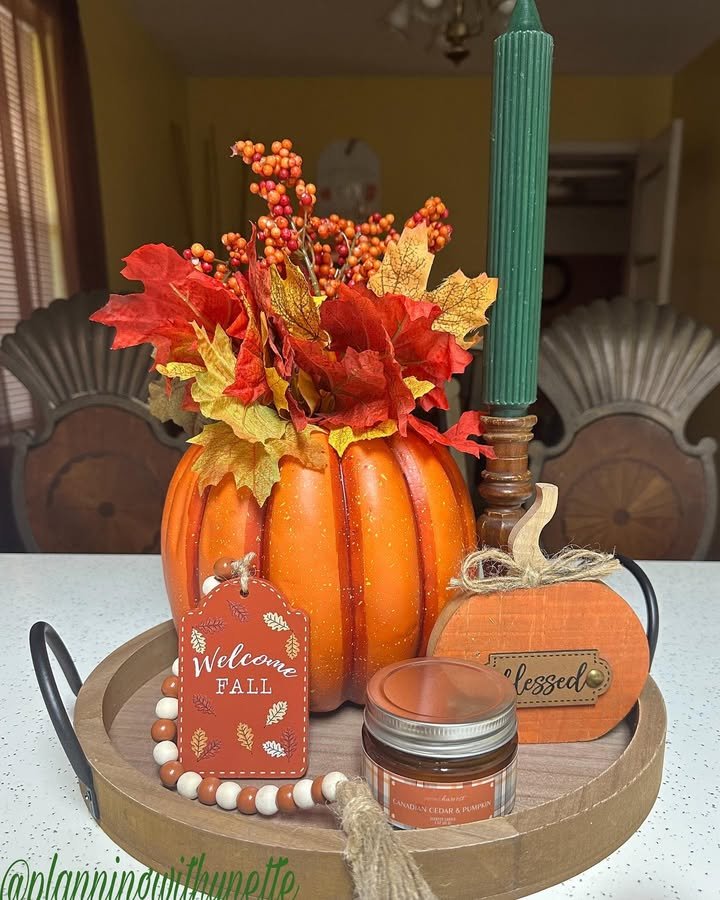 Welcome Fall Tray