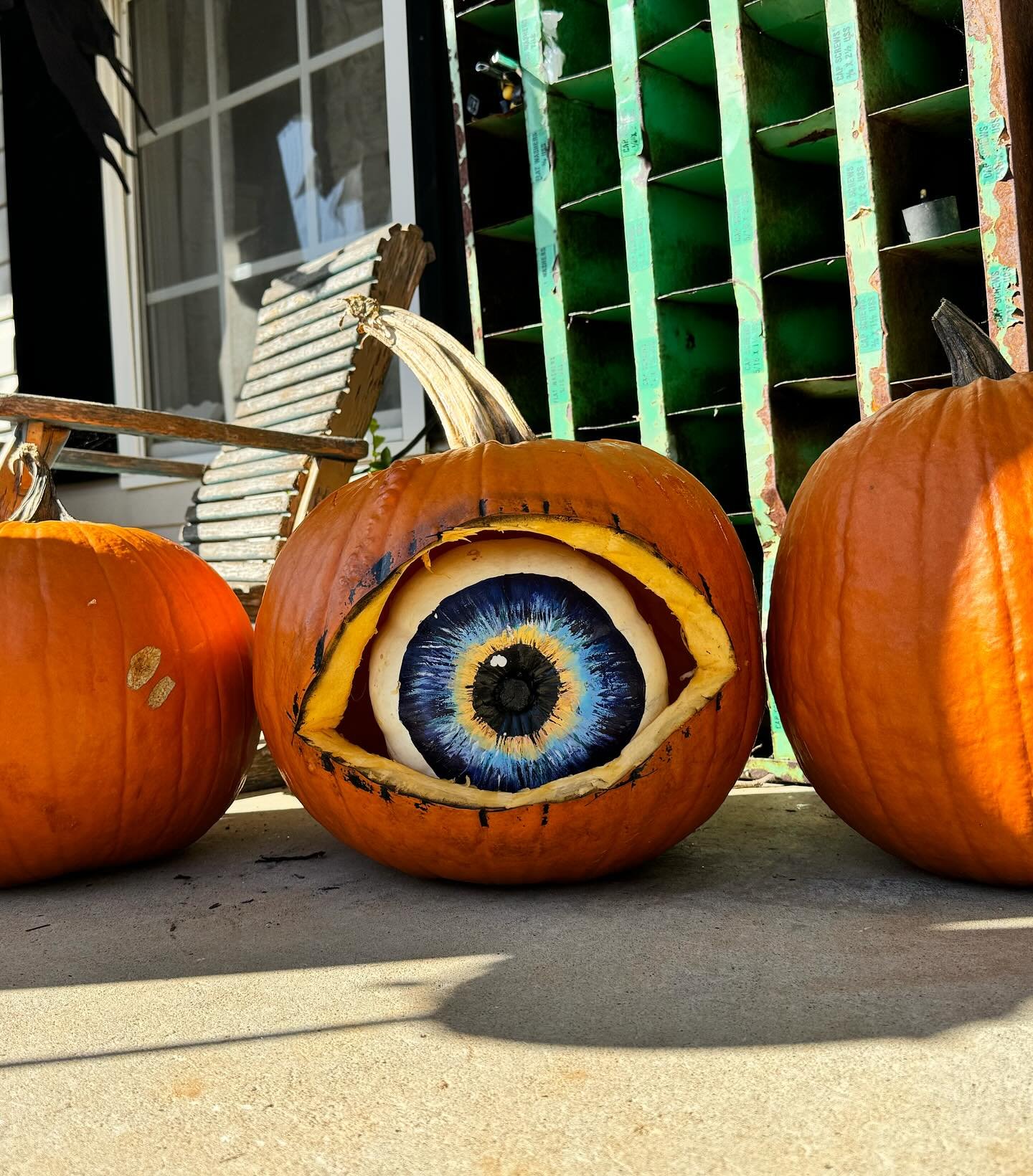 Eyeball Throne Pumpkin