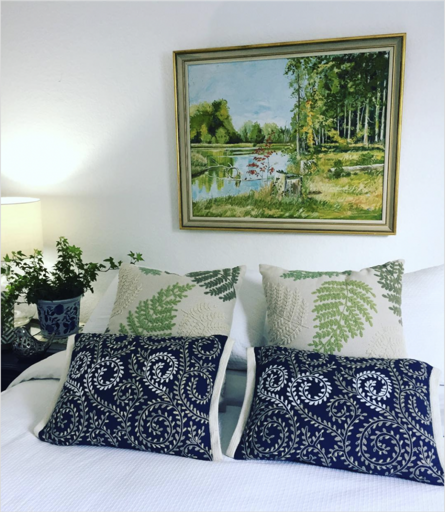 Bed Without A Headboard
