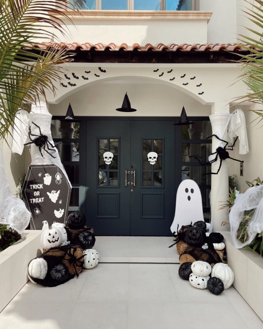 Black And White Halloween Decoration For The Front Porch