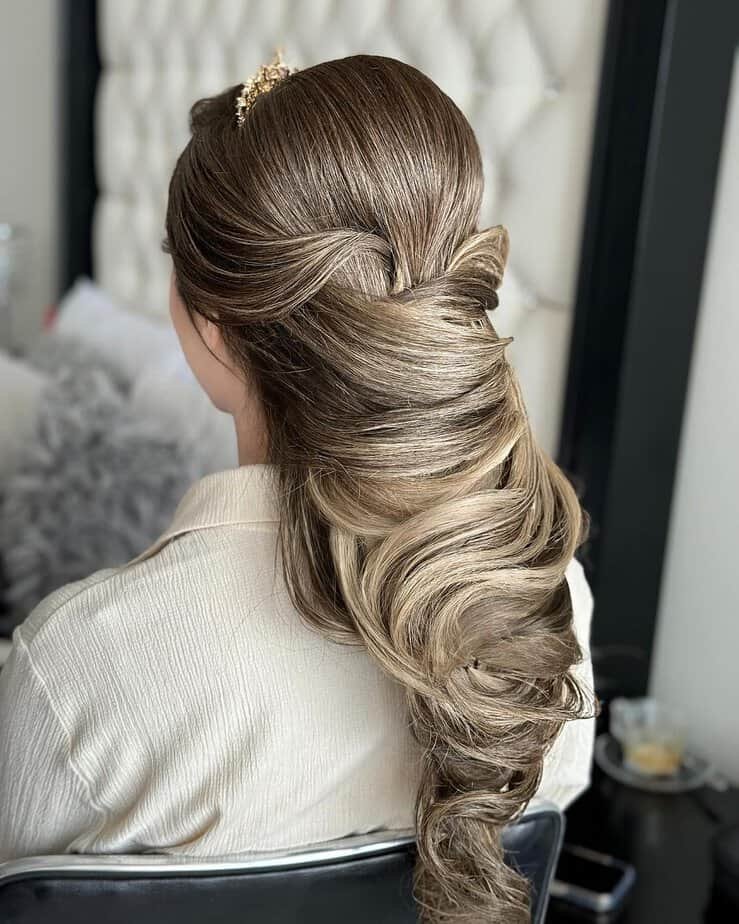 Bridal mermaid hair