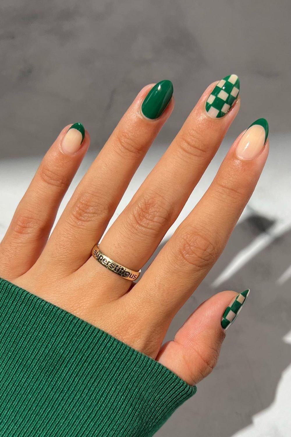 Checkerboard Accent Style