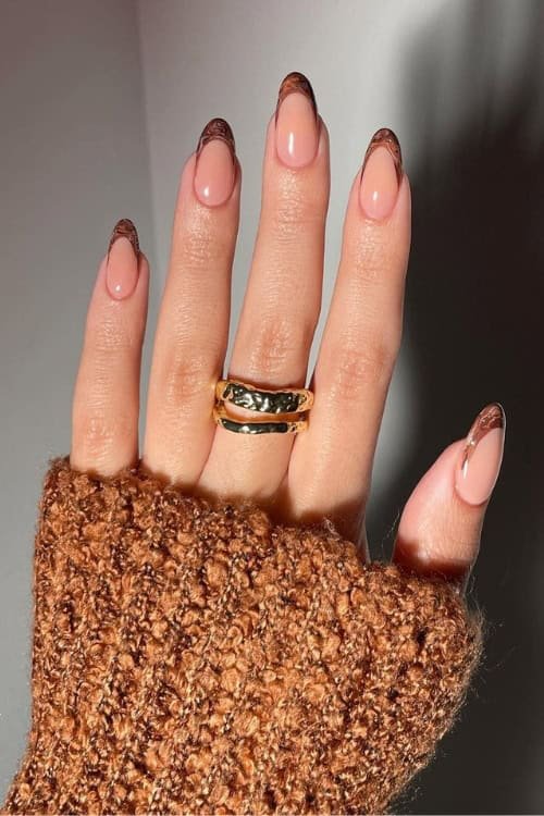 Coffee Swirl French Tips