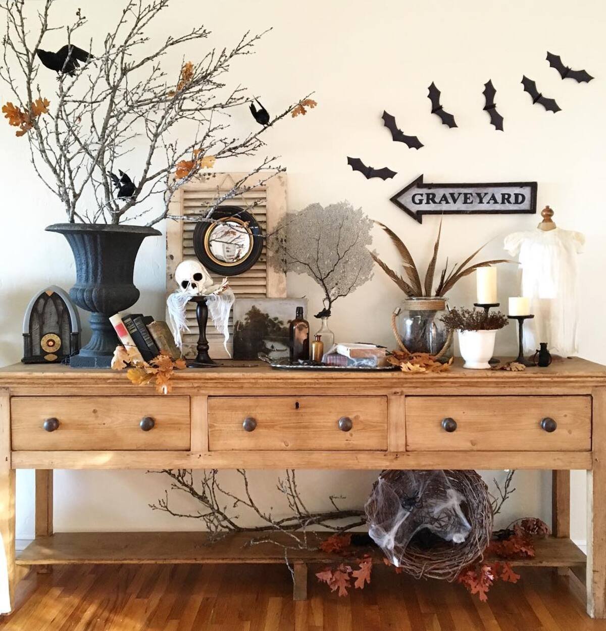 Earthy Elements to Enhance the Halloween Spookiness