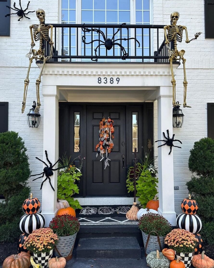 Hang A Spooky Wreath