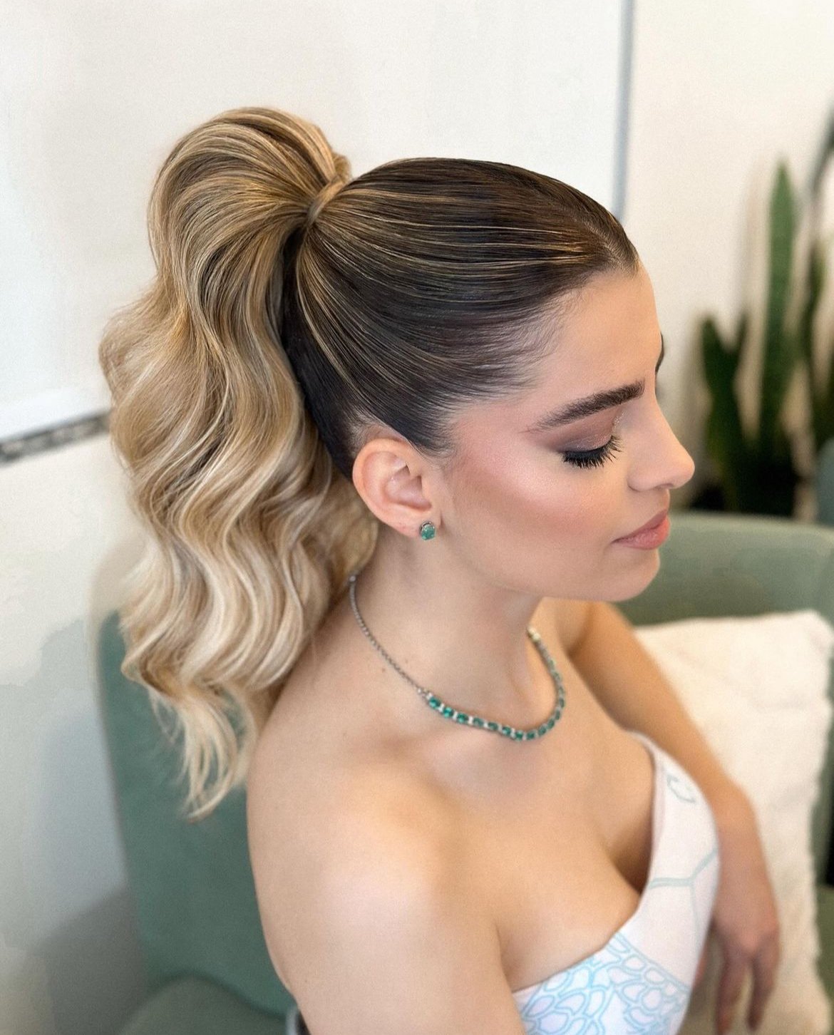 High Ponytail