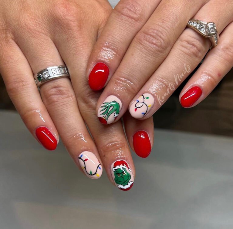 Short Grinch Nails