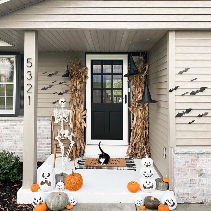 Jack-o-lanterns Topiaries