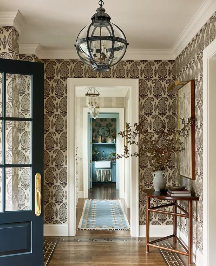 Let Your Wallpaper Do the Talking