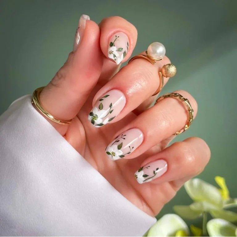 Nude Floral Short Gel Nails