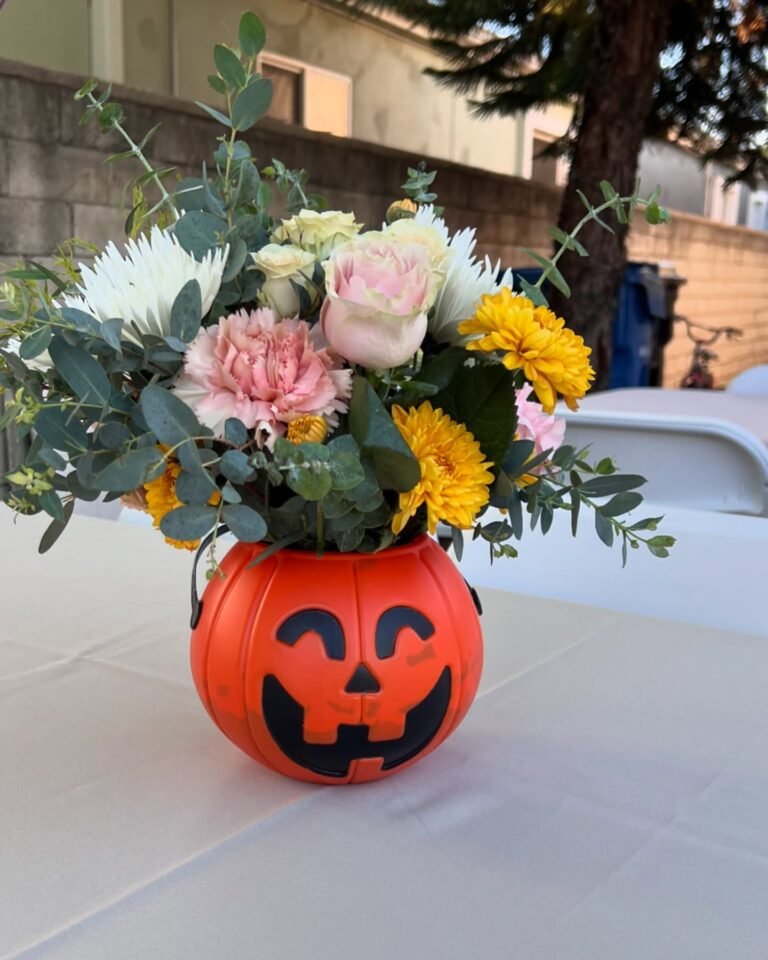 Smiling Pumpkin Blooms