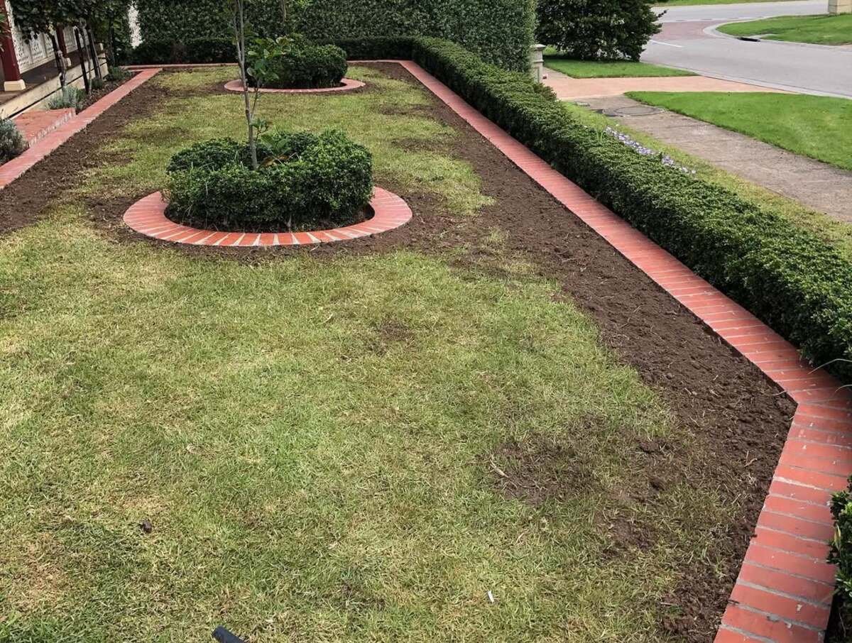 Surround Garden Features