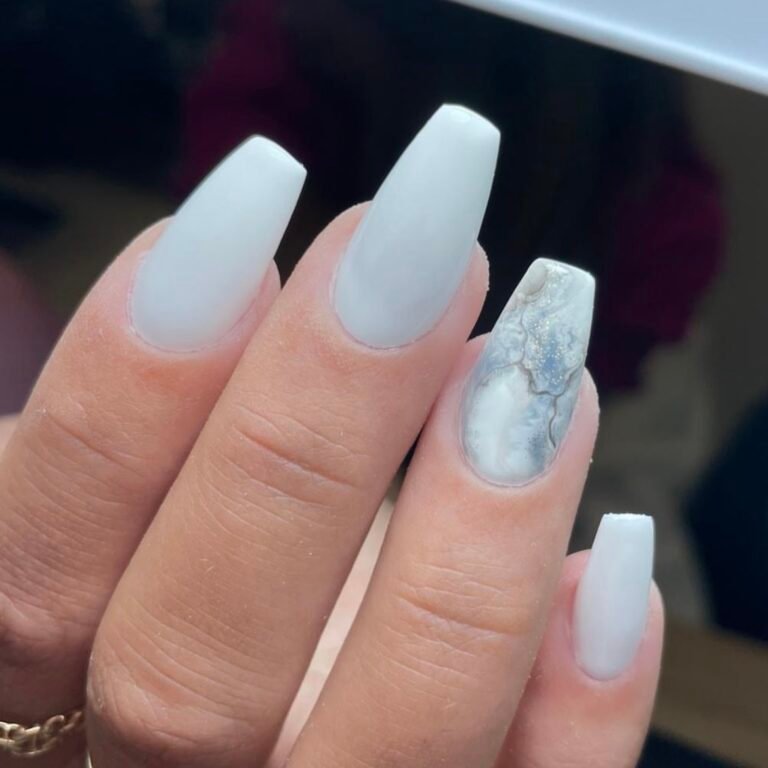 White & Grey Marble Nails