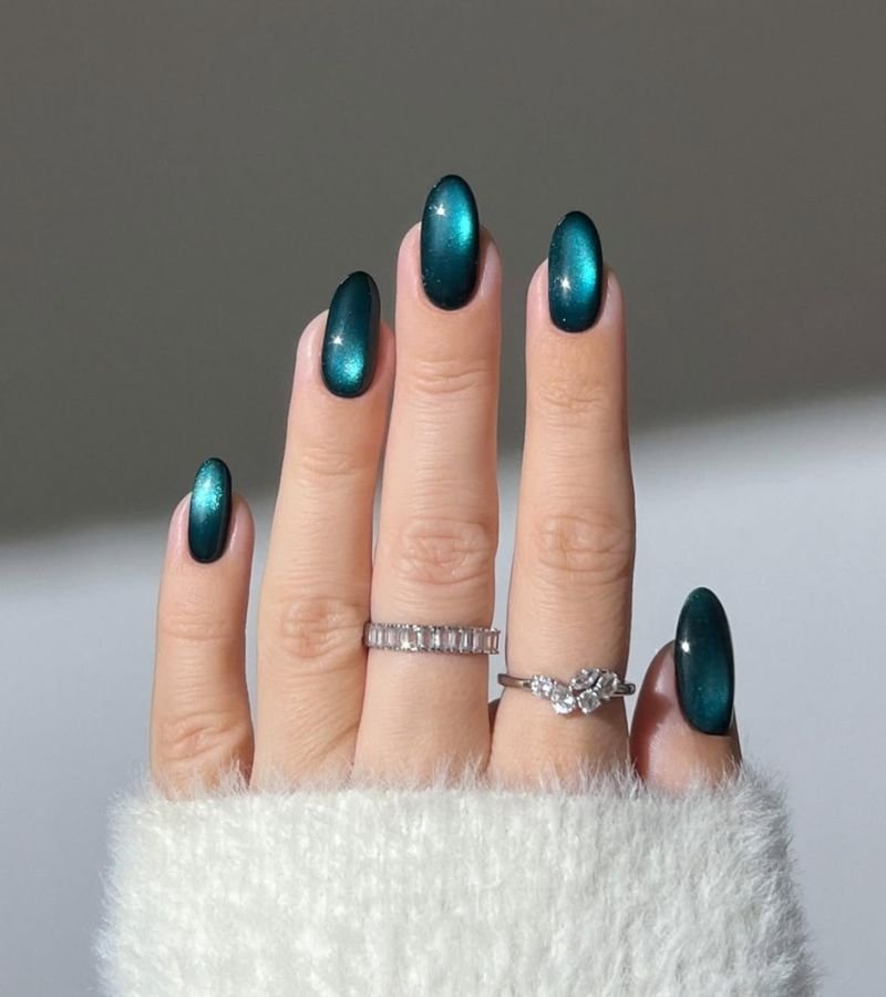 Arctic Aura Nails