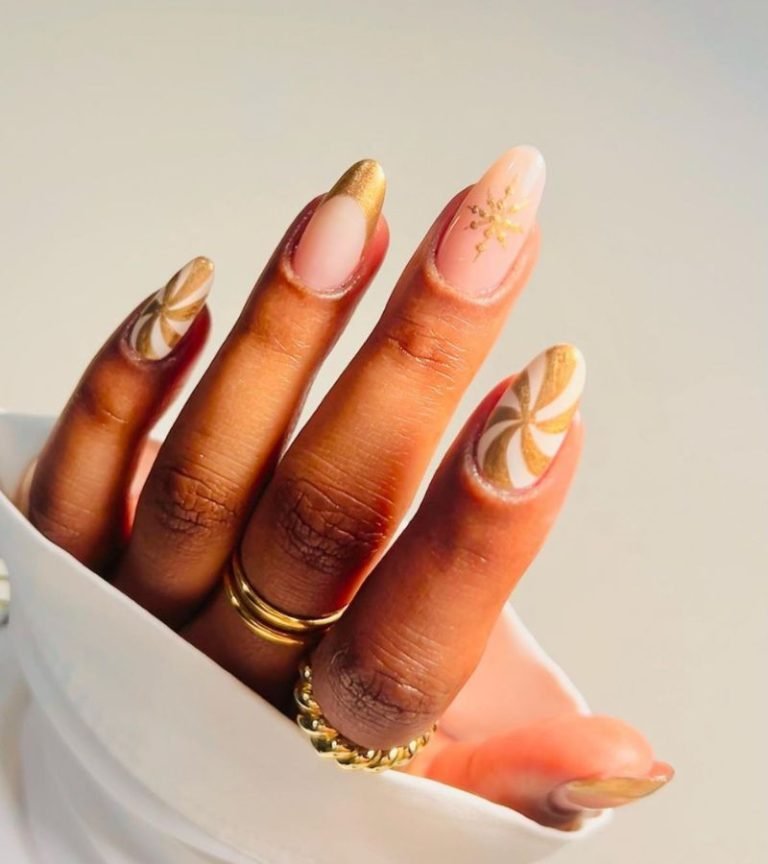 Glittery Gold Peppermint Candy