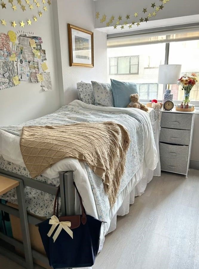 Use a Sand-Colored Blanket
