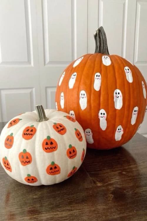 Cute Ghosts & Pumpkins