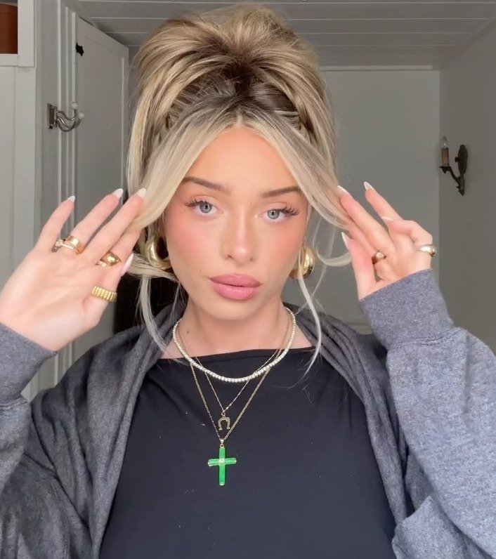 Straight Hair Messy Bun