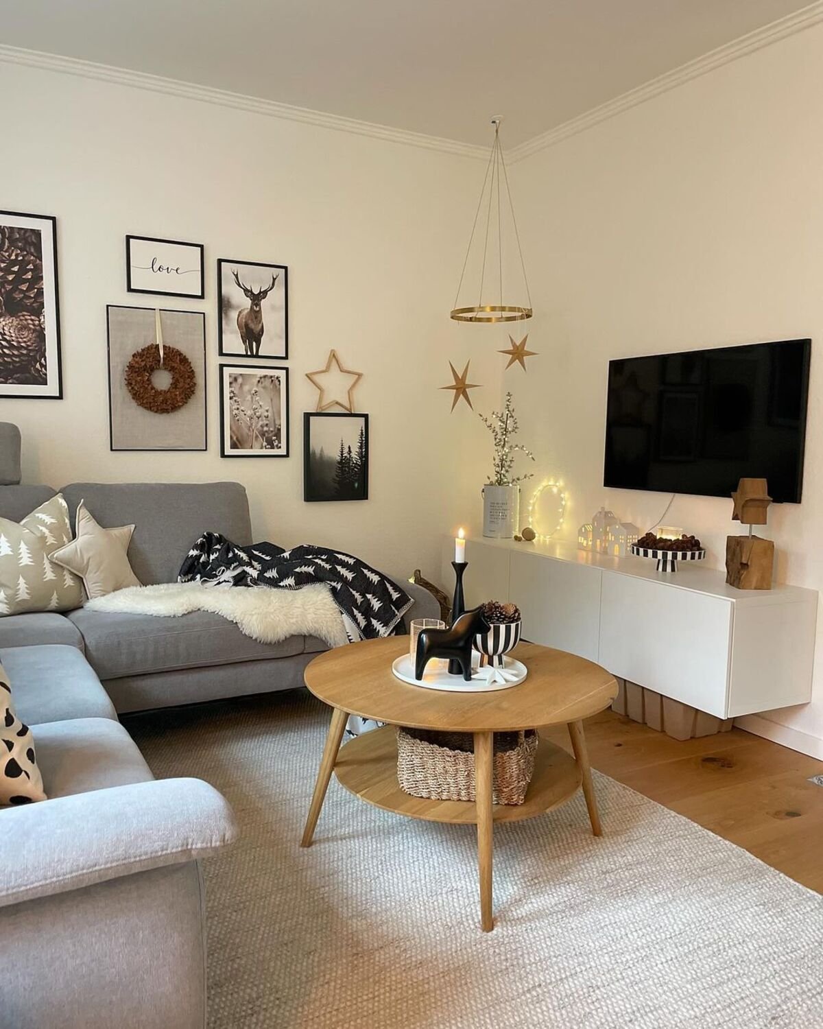 Curate a Gallery Wall