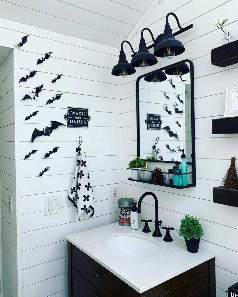 Farmhouse Bats Take Flight