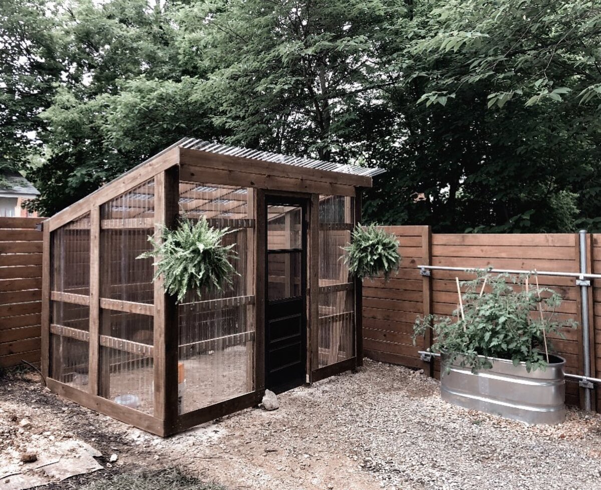 Free DIY Greenhouse Plans