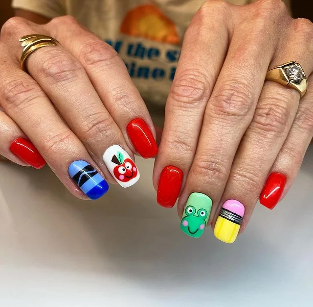 Fun Back to School Nails with Frogs